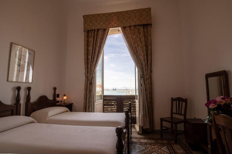 Hotel Aer Bj Vittoria - Oda
