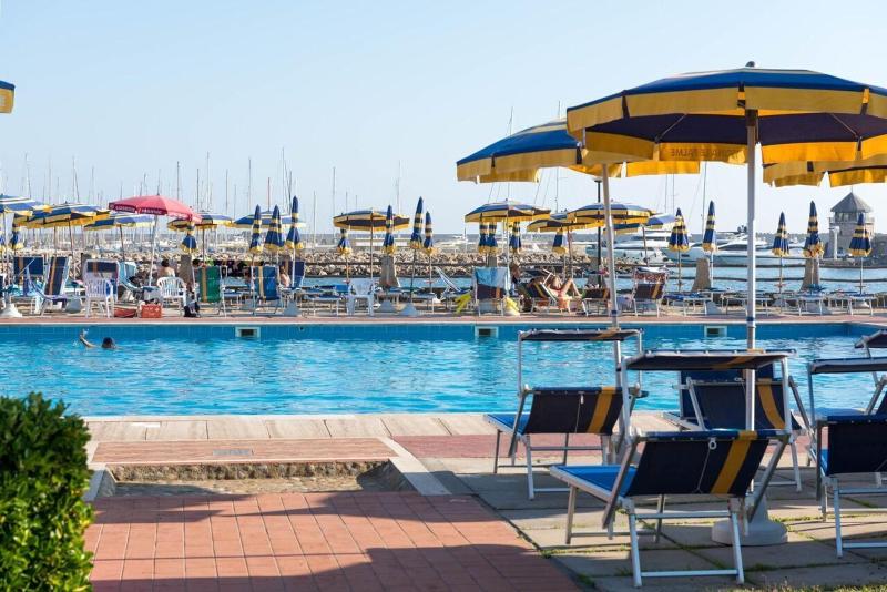 Hotel Baia Del Sole - Oda