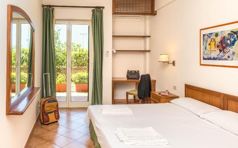 Hotel Baia Del Sole - Oda