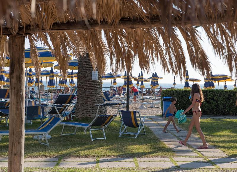 Hotel Baia Del Sole - Havuz
