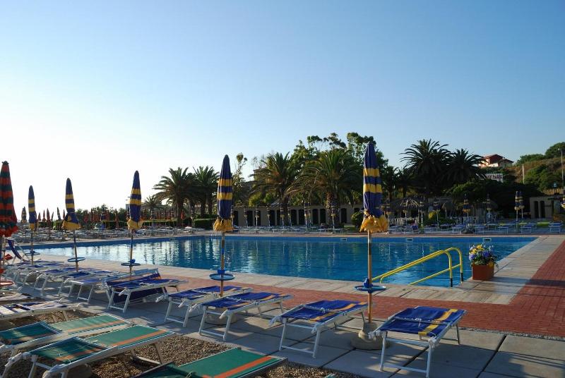Hotel Baia Del Sole - Havuz