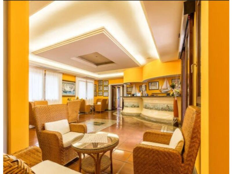 Hotel Santa Maria - Lobi