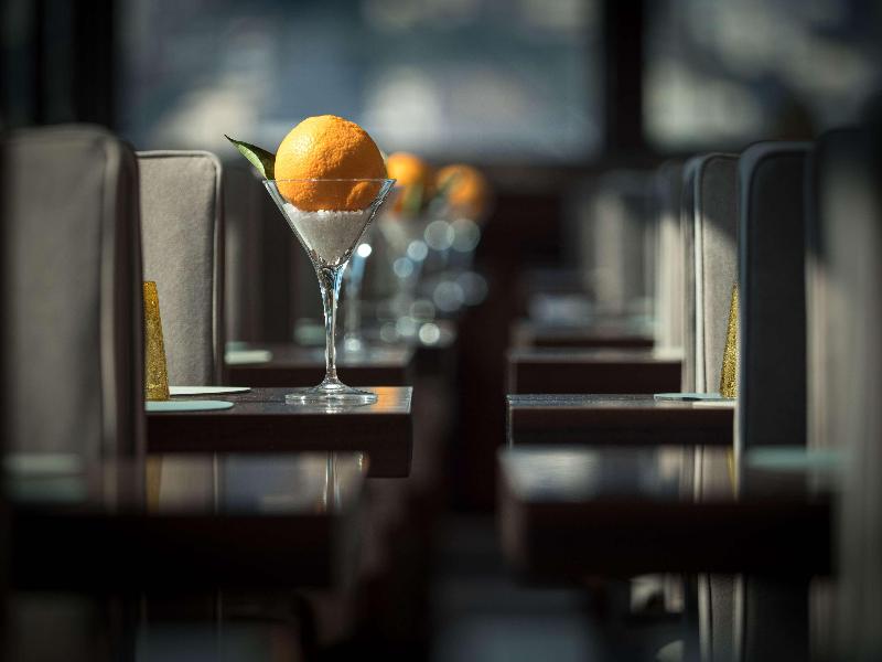 de Bonart Naples-Curio Collection by Hilton - Restoran