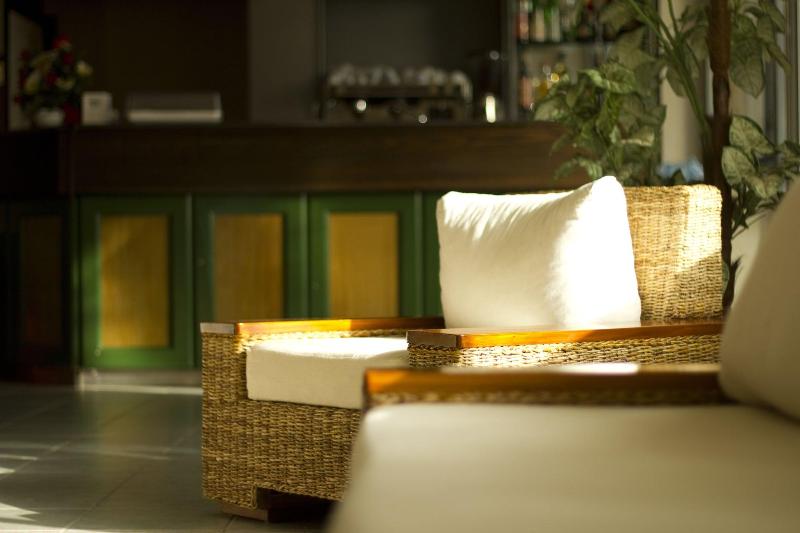 Eden - Bar