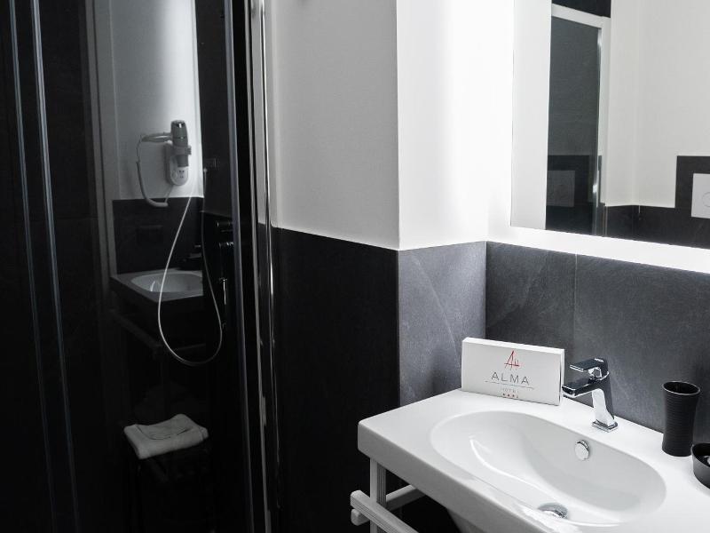 Alma Hotel - Genel
