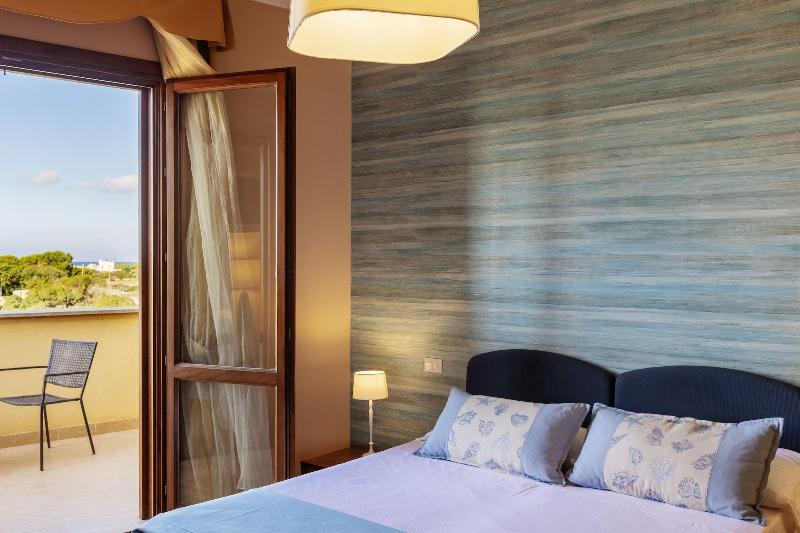 Favignana Hotel Concept Holiday - Oda