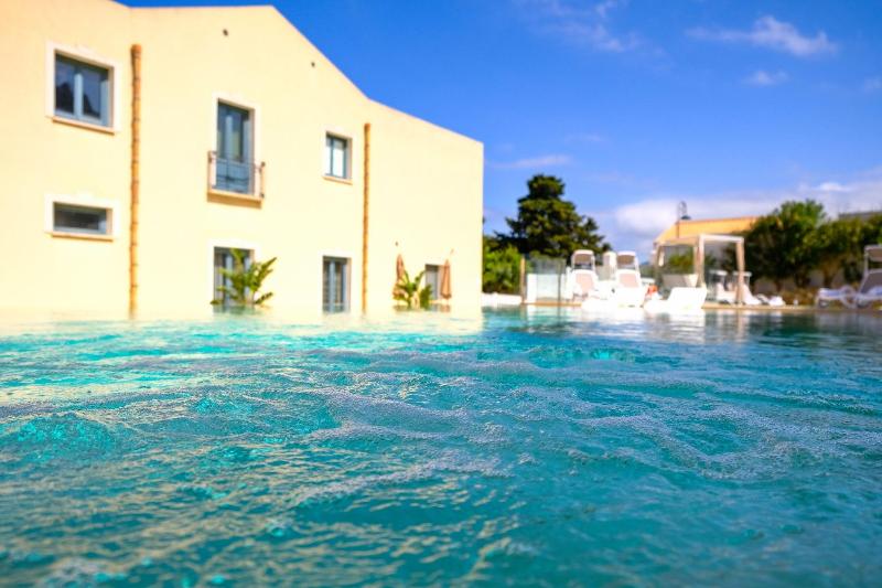 Hotel Baglio Di Scopello - Havuz