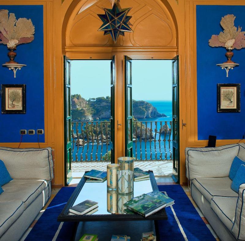 Villa Carlotta - Lobi