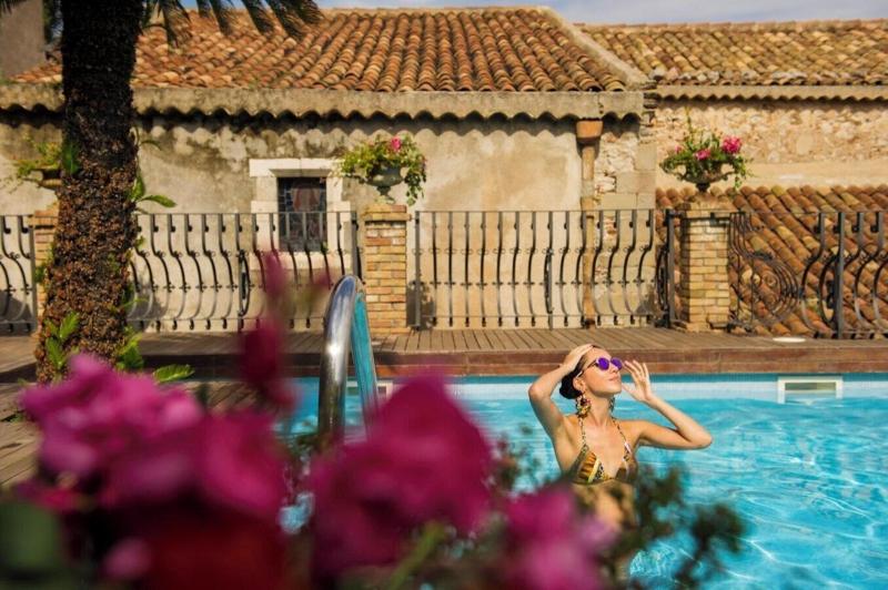 Villa Carlotta - Havuz
