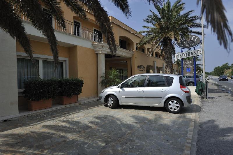 Hotel Ristorante La Lampara - Genel