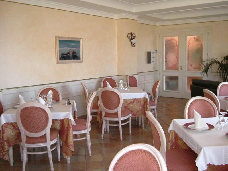 Hotel Ristorante La Lampara - Restoran