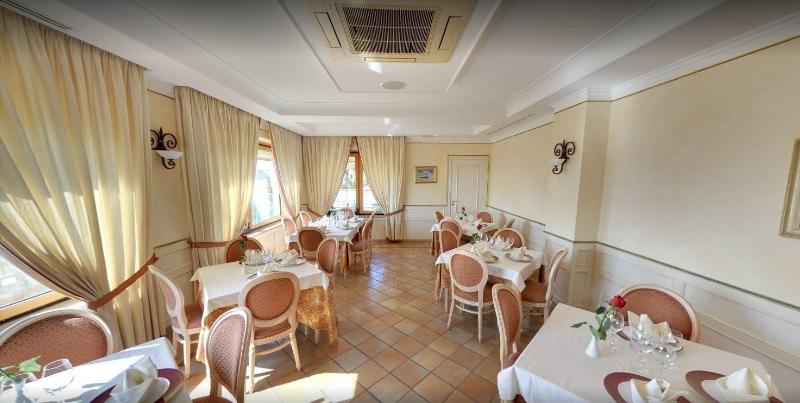Hotel Ristorante La Lampara - Restoran