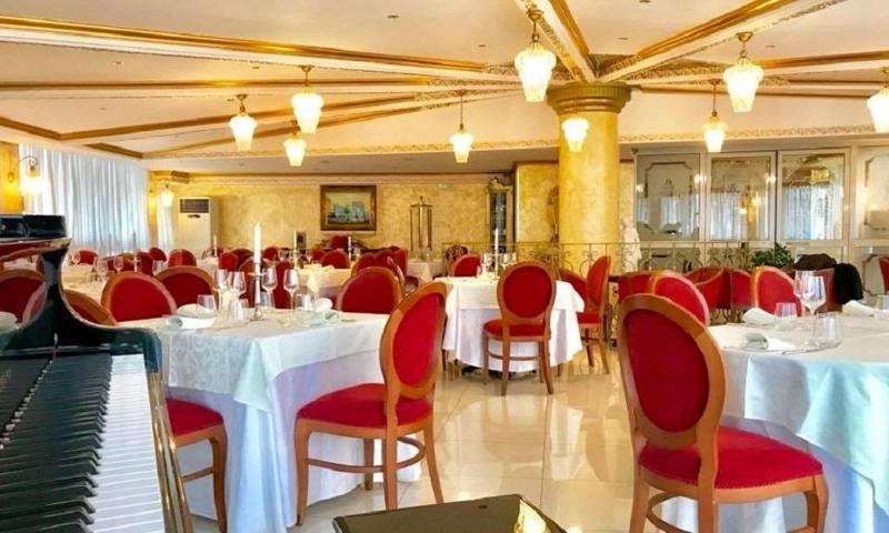 Hotel Don Carlo 4S - Restoran