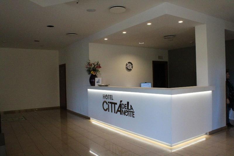 Città Della Notte - Lobi