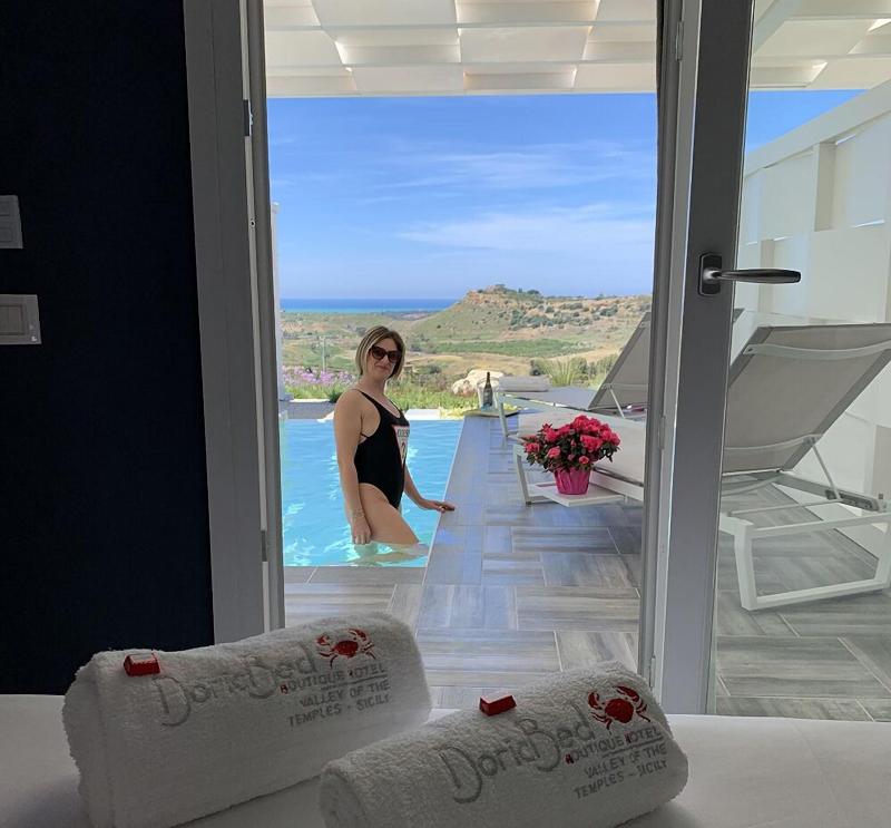 Doric Bed Boutique Hotel - Oda