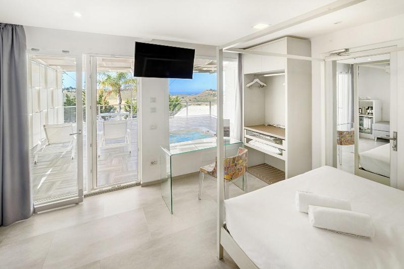 Doric Bed Boutique Hotel - Oda