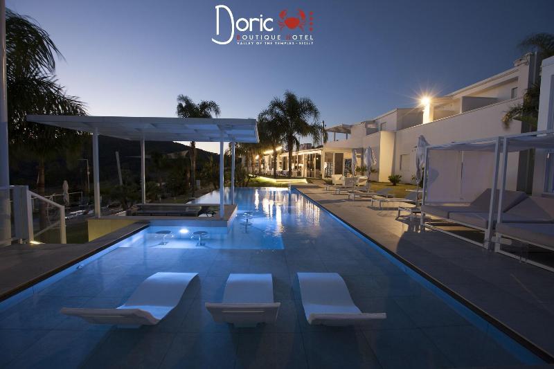 Doric Bed Boutique Hotel - Havuz