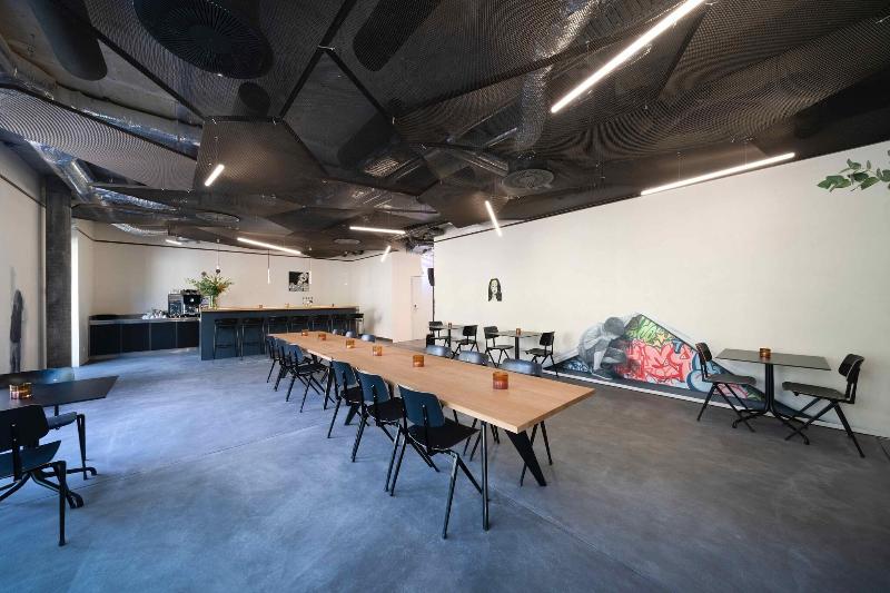 SET Hotel.Residence by Teufelhof Basel - Lobi