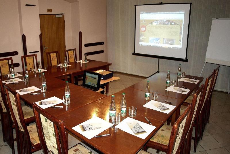 Hotel Victoria - Toplantı