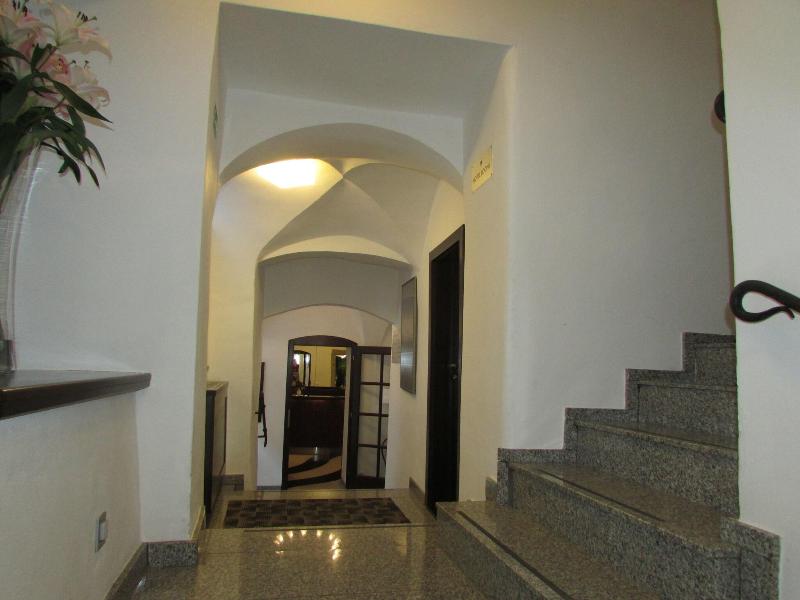 Hotel Grand - Lobi