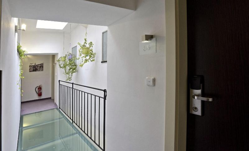 Hotel Grand - Lobi