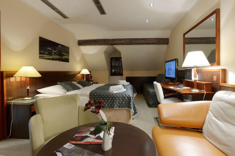 Hotel Grand - Oda
