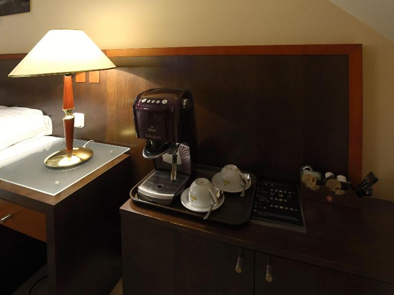Hotel Grand - Oda