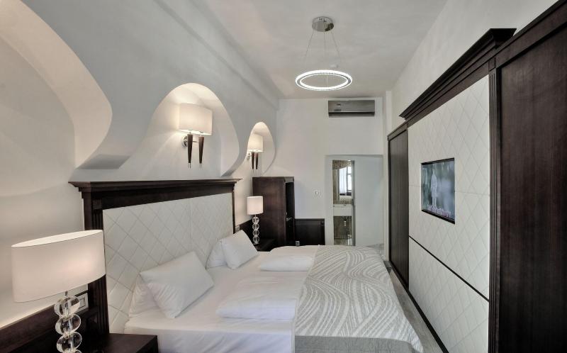Hotel Grand - Oda