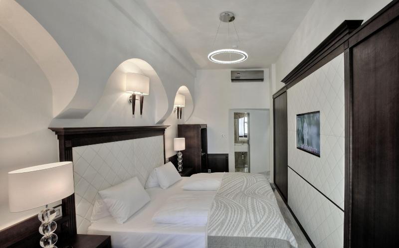 Hotel Grand - Oda