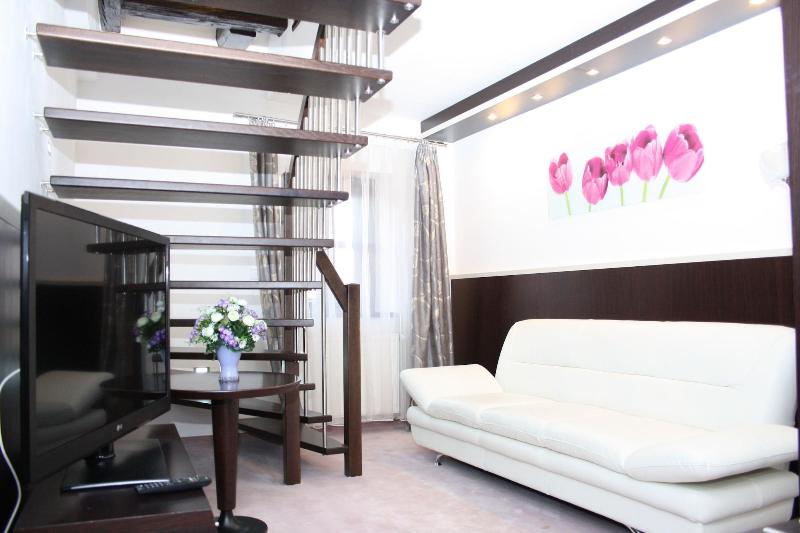 Hotel Grand - Oda
