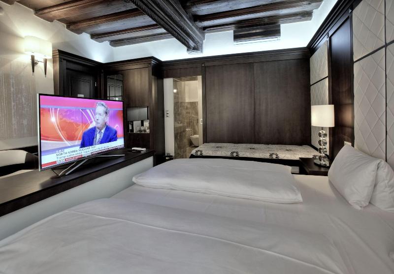 Hotel Grand - Oda