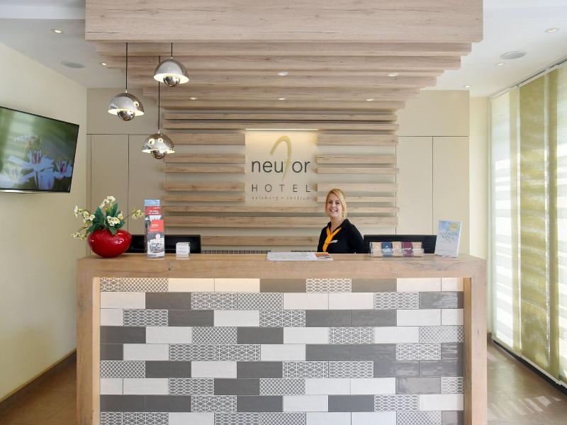 Hotel Neutor Express - Lobi