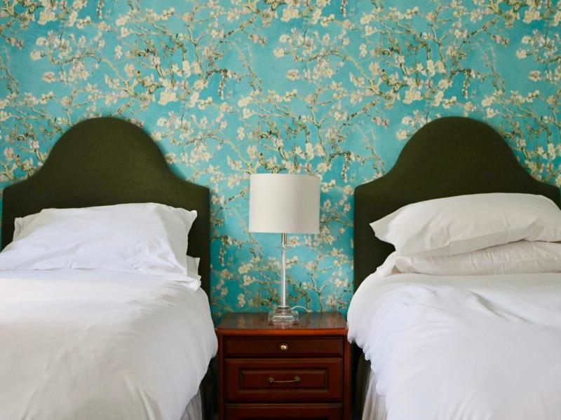 The Cottage Hotel - Genel