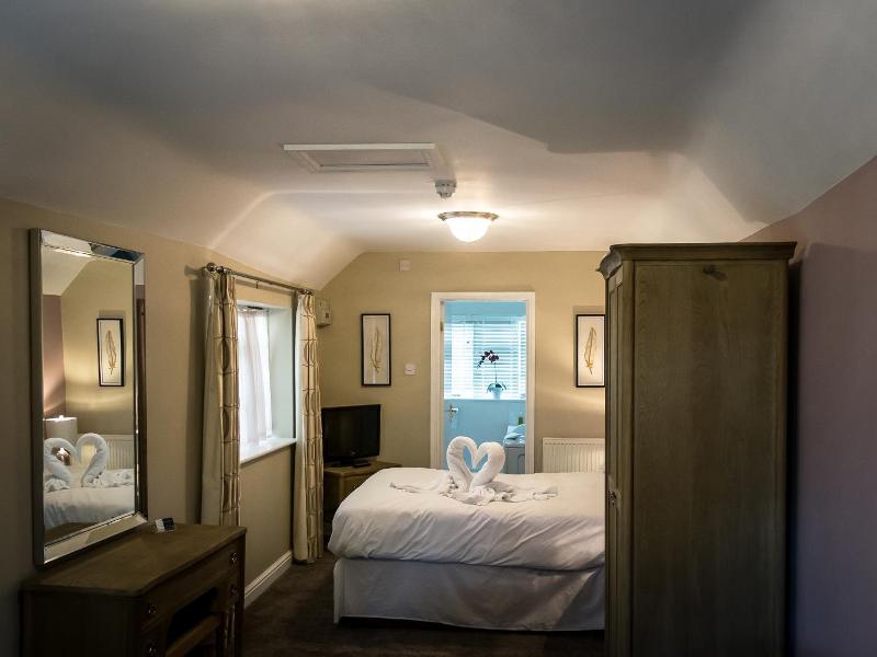 The Cottage Hotel - Genel