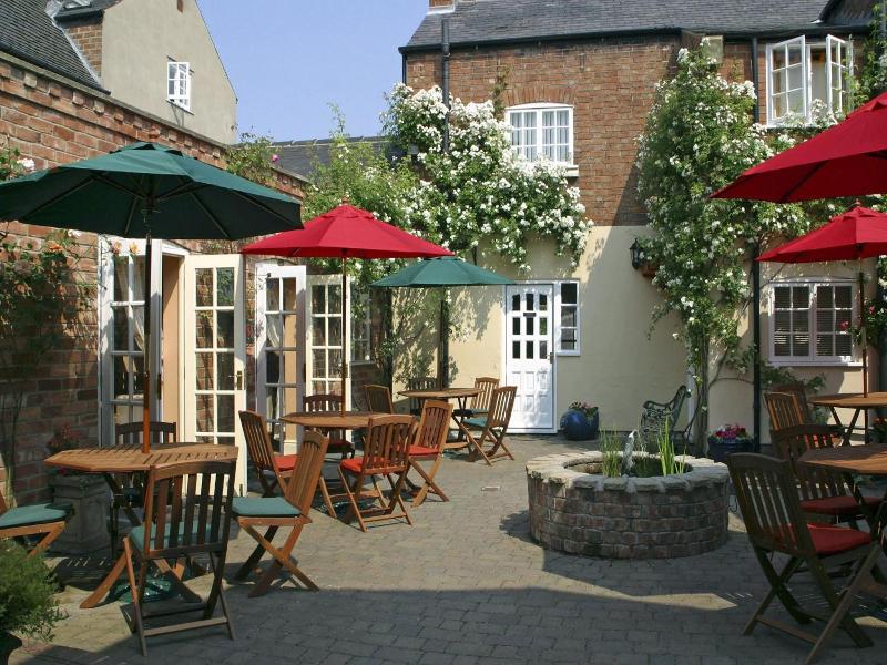 The Cottage Hotel - Genel
