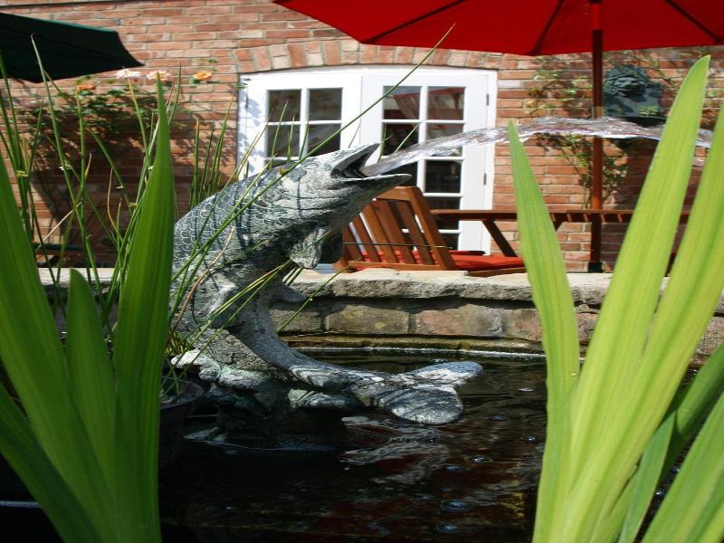 The Cottage Hotel - Genel