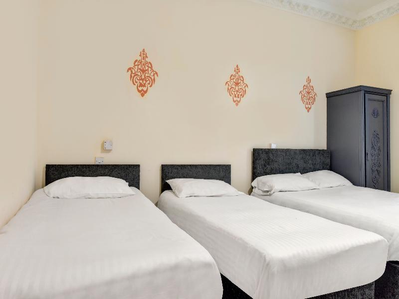 OYO Empire Hotel - Oda