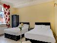 OYO Empire Hotel oda fotoğrafı