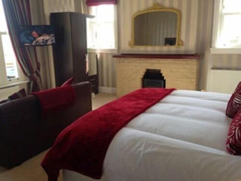 Balmoral Hotel - Oda