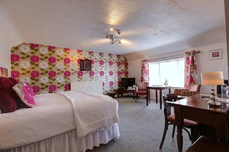 Manor Court Hotel - Oda