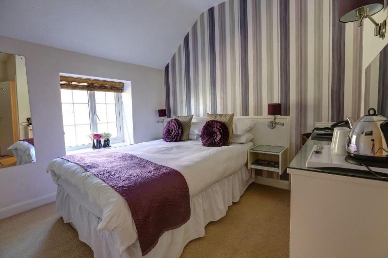 Manor Court Hotel - Oda