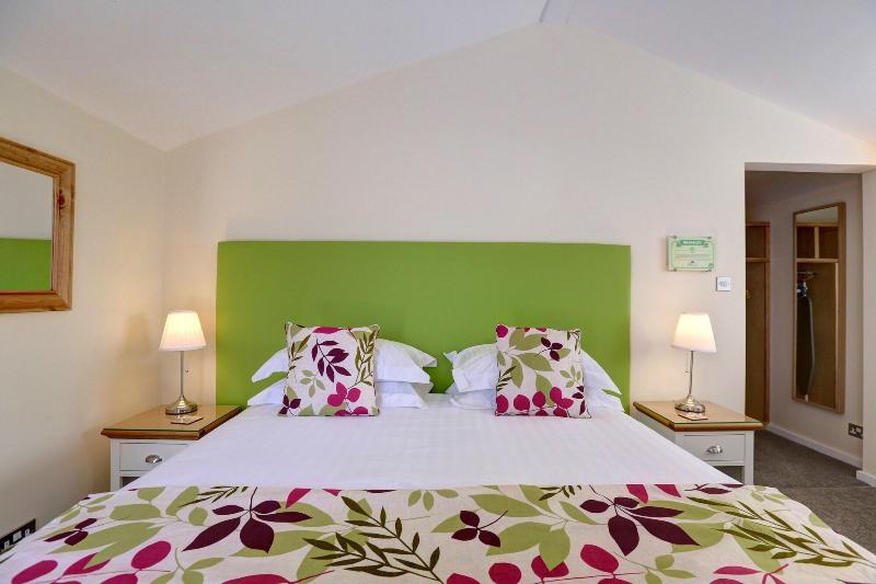 Manor Court Hotel - Oda