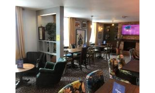 The Crown Hotel fotoÄŸrafÄ±