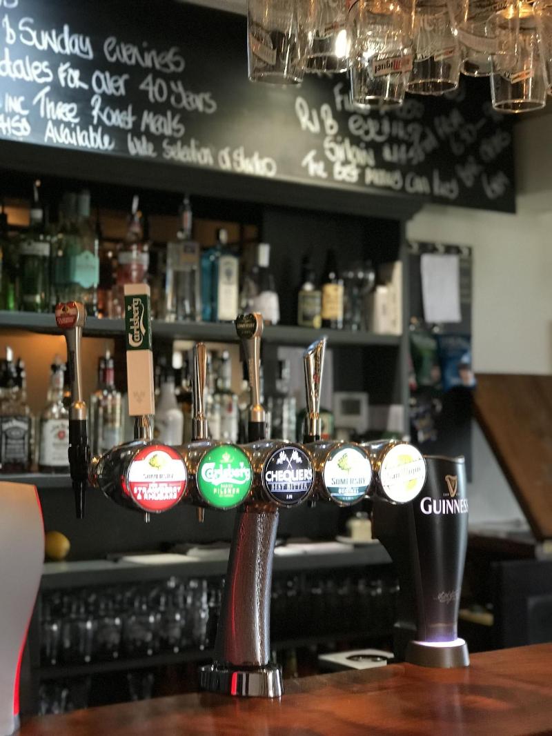 The Chequers Inn - Bar