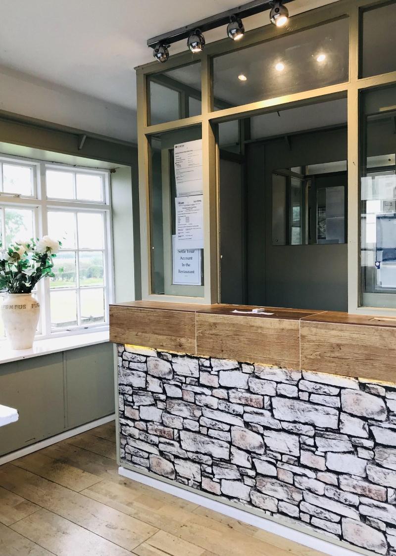 The Chequers Inn - Lobi