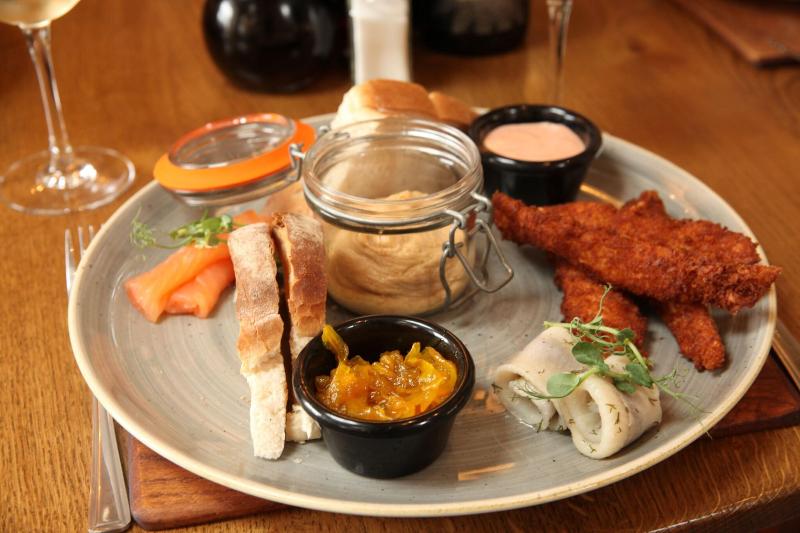 The Erskine Arms - Restoran