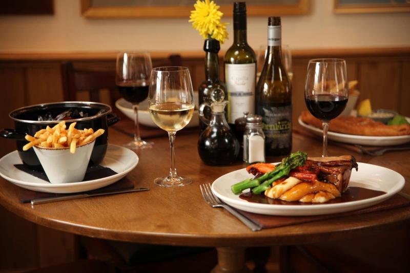 The Erskine Arms - Restoran