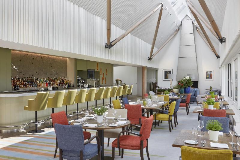 The Machrie Hotel & Golf Links - Bar