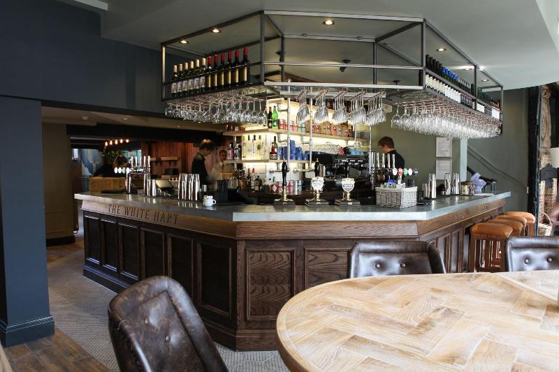 The White Hart - Bar