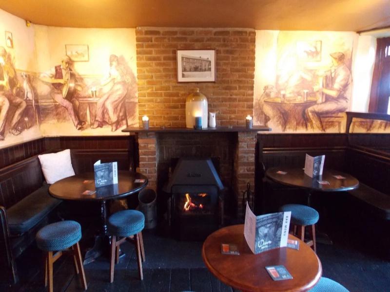 The Crown Hotel - Bar